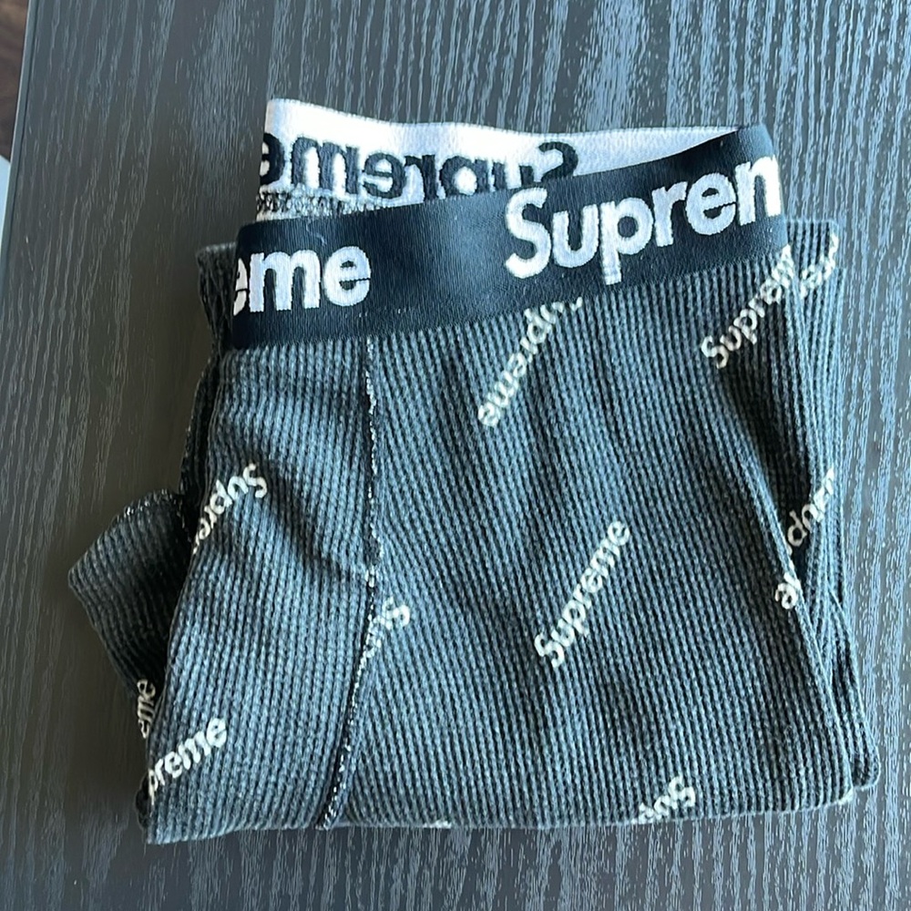 Supreme hanes black thermal pants size M